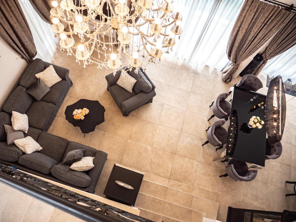 Elegant Hvar Town Villa With Pool Exteriör bild